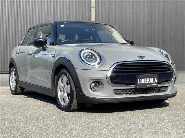 2021 BMW MINI