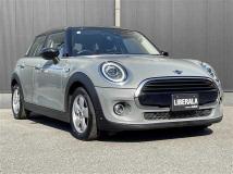2021 BMW MINI