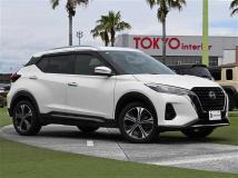 2020 Nissan KIX