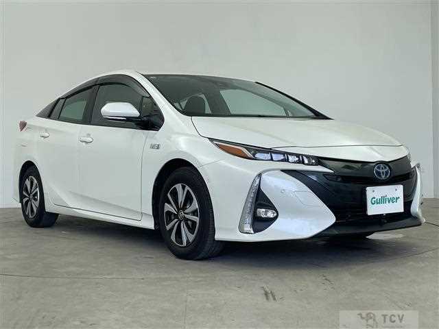 2019 Toyota Prius PHV
