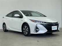 2019 Toyota Prius PHV