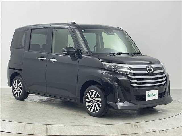 2025 Toyota Roomy