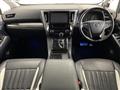 2016 Toyota Alphard