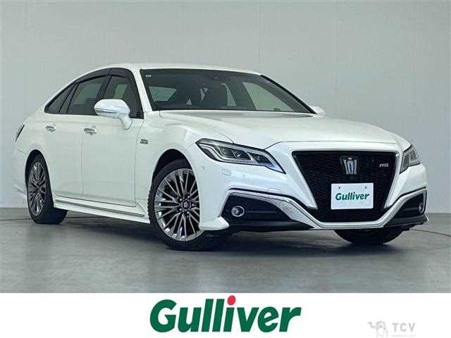 2019 Toyota Crown Hybrid