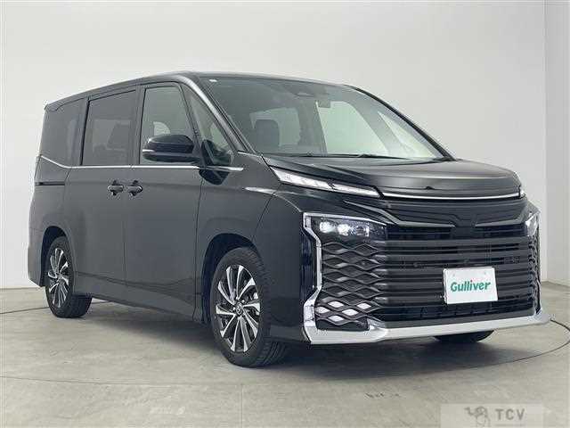 2023 Toyota Voxy