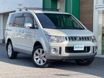 2010 Mitsubishi Delica D5