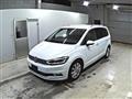 2017 Volkswagen Golf Touran