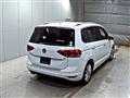 2017 Volkswagen Golf Touran