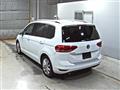 2017 Volkswagen Golf Touran