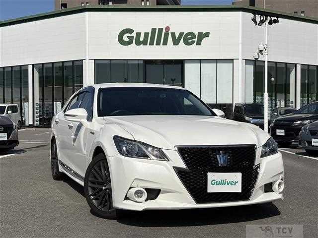 2015 Toyota Crown Hybrid