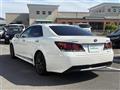 2015 Toyota Crown Hybrid