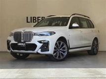 2021 BMW X7