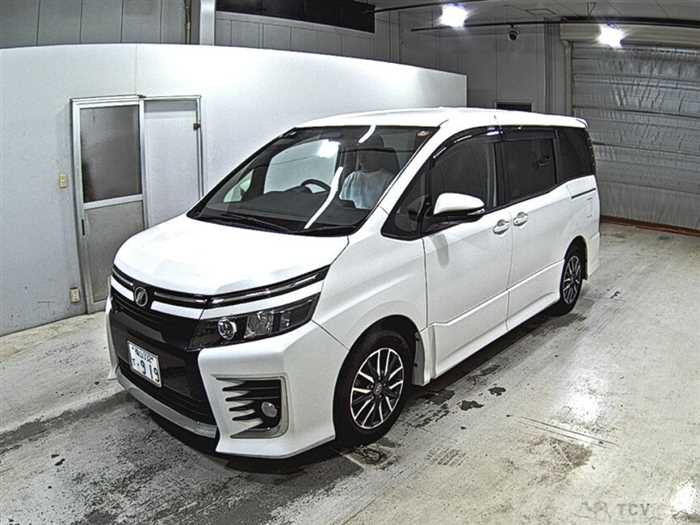 2014 Toyota Voxy