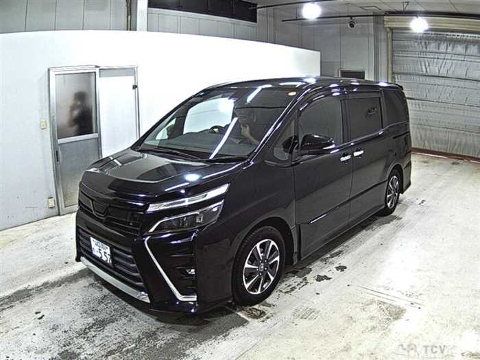 2018 Toyota Voxy