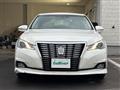 2017 Toyota Crown Hybrid