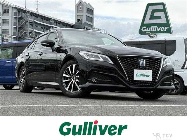2020 Toyota Crown Hybrid