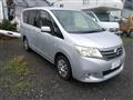2012 Nissan Serena