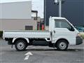 2003 Mazda Bongo Truck