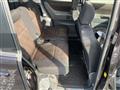 2011 Nissan ROOX