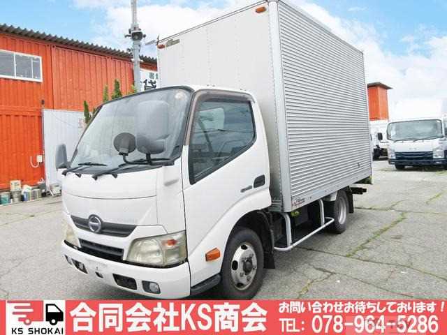 2011 Hino Dutro