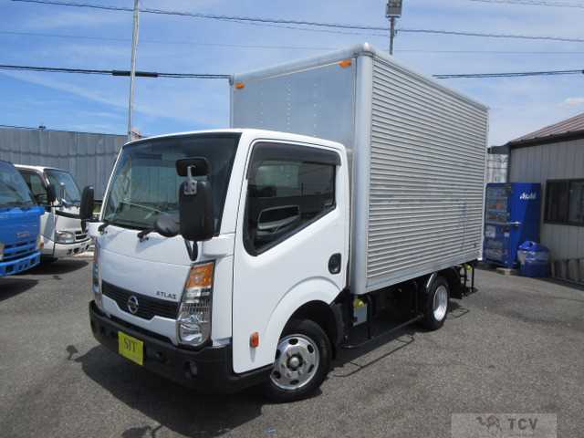 2014 Nissan Atlas