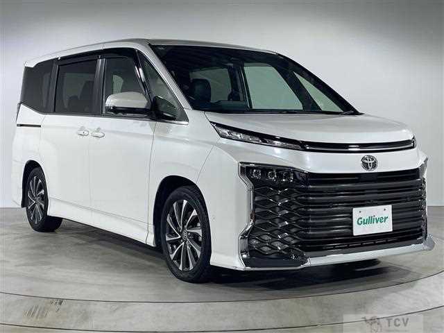 2025 Toyota Voxy