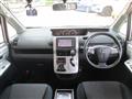 2010 Toyota Voxy