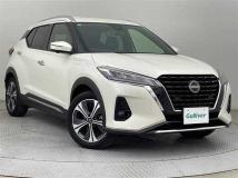 2025 Nissan KIX