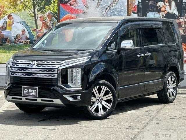 2021 Mitsubishi Delica D5