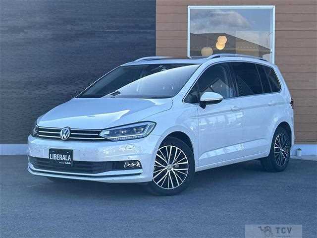 2018 Volkswagen Golf Touran