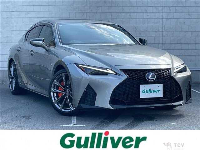 2022 Lexus IS