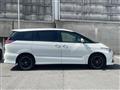 2017 Toyota Estima Hybrid