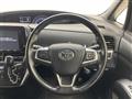 2017 Toyota Estima