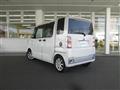 2015 Toyota PIXIS MEGA