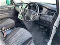 2019 Mitsubishi Delica D5