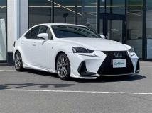 2017 Lexus IS