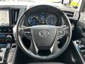 2018 Toyota Alphard Hybrid