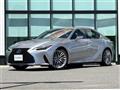2021 Lexus IS