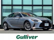 2021 Lexus IS