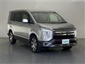 2020 Mitsubishi Delica D5
