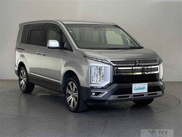 2020 Mitsubishi Delica D5