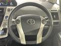 2013 Toyota PRIUS α