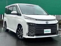 2022 Toyota Voxy