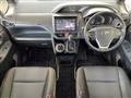 2016 Toyota Voxy