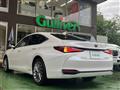 2022 Lexus ES