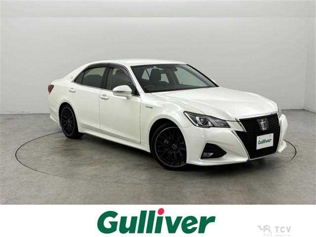 2016 Toyota Crown Hybrid