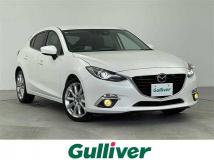 2016 Mazda Axela Sport
