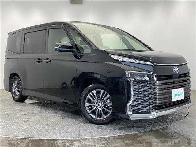 2024 Toyota Voxy