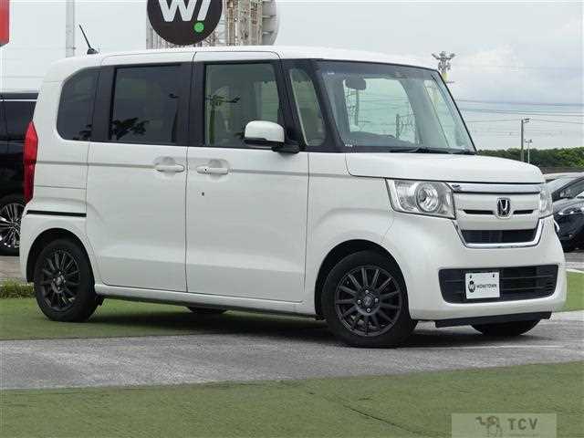 2017 Honda N BOX