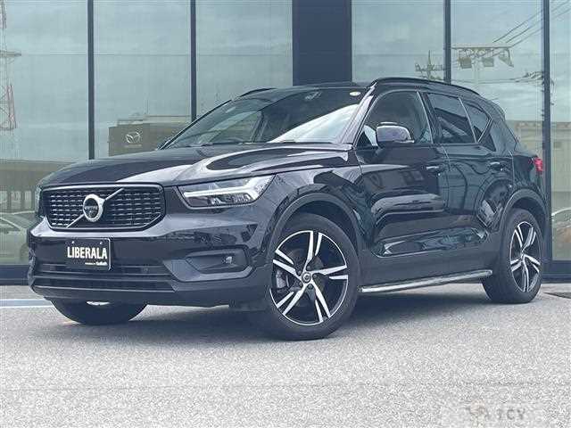 2021 Volvo XC40